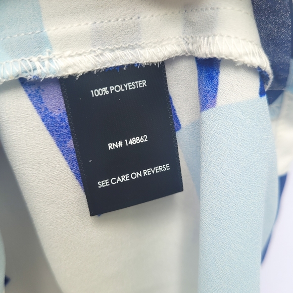 Torrid | Geometric Top - Picture 6 of 6